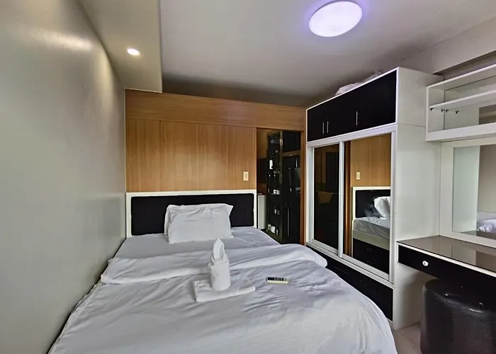 Premiere Haven Moa Staycation * Manila