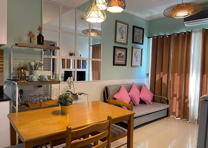 Premiere Haven Moa Staycation مانيلا